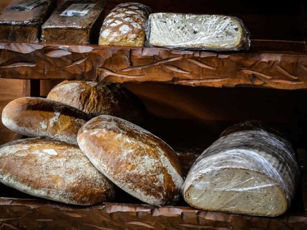 przechowywanie chleba