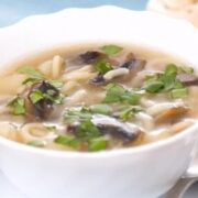 zupa serowa z grzybami